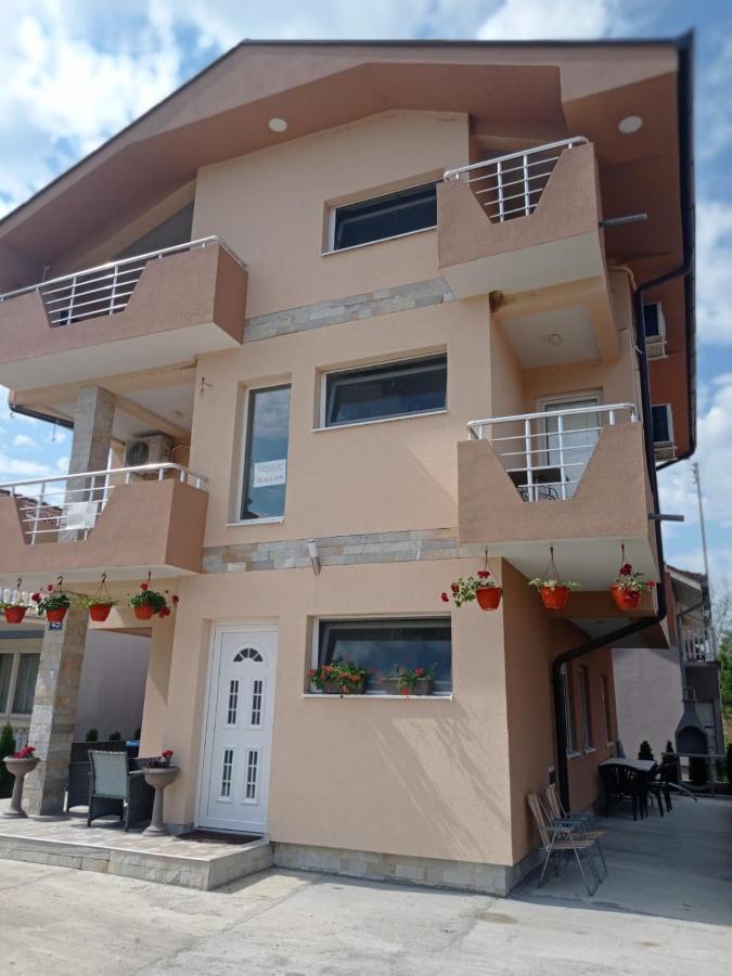 Ferienwohnung Smestaj Lux Veliko Gradište Exterior foto